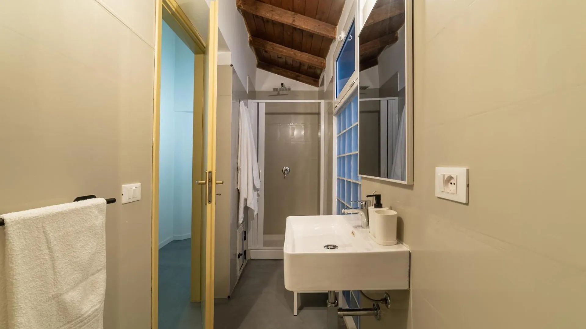Rivoluzione9 Apartment Palermo