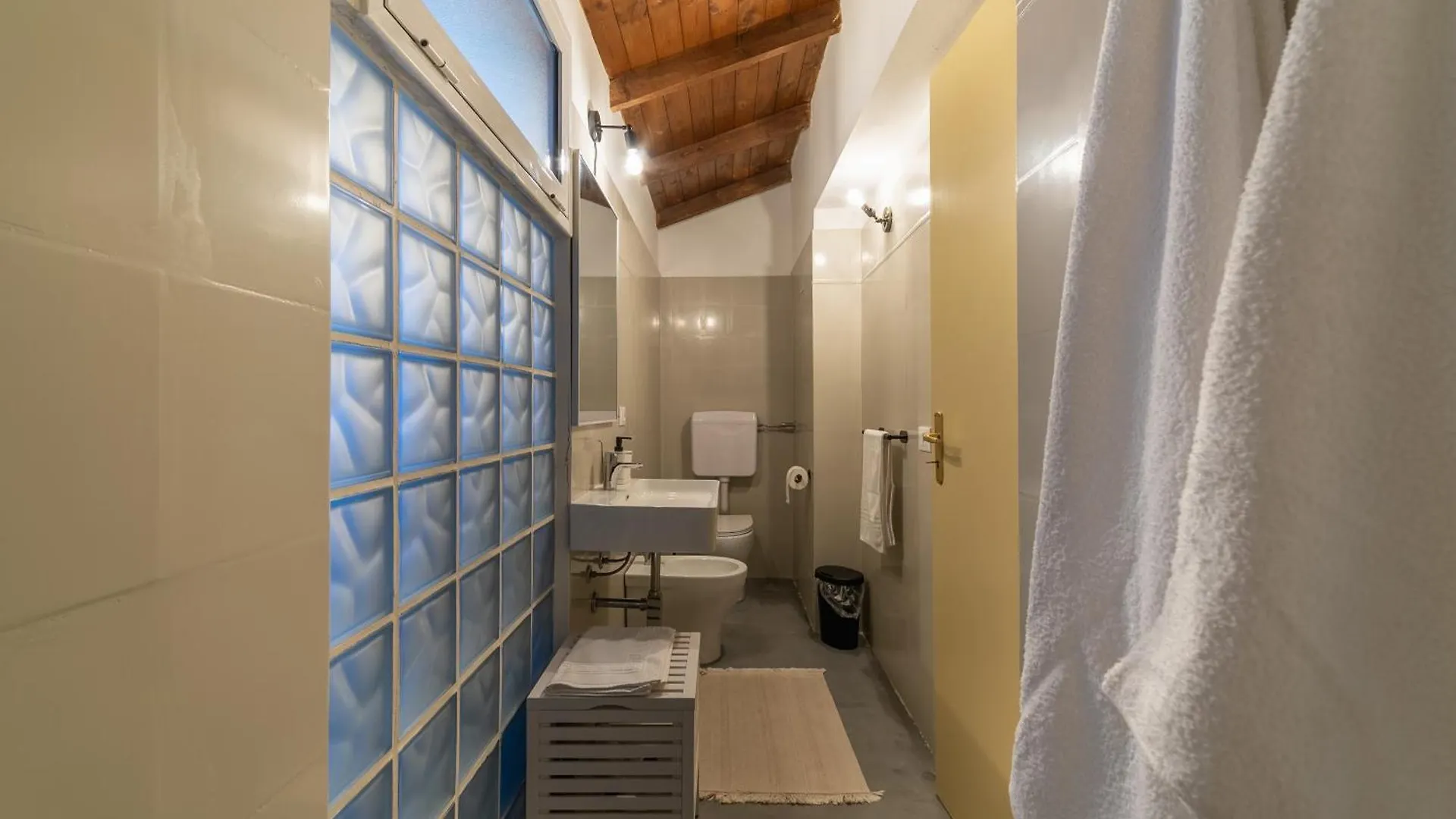 Rivoluzione9 Apartment Palermo Italy