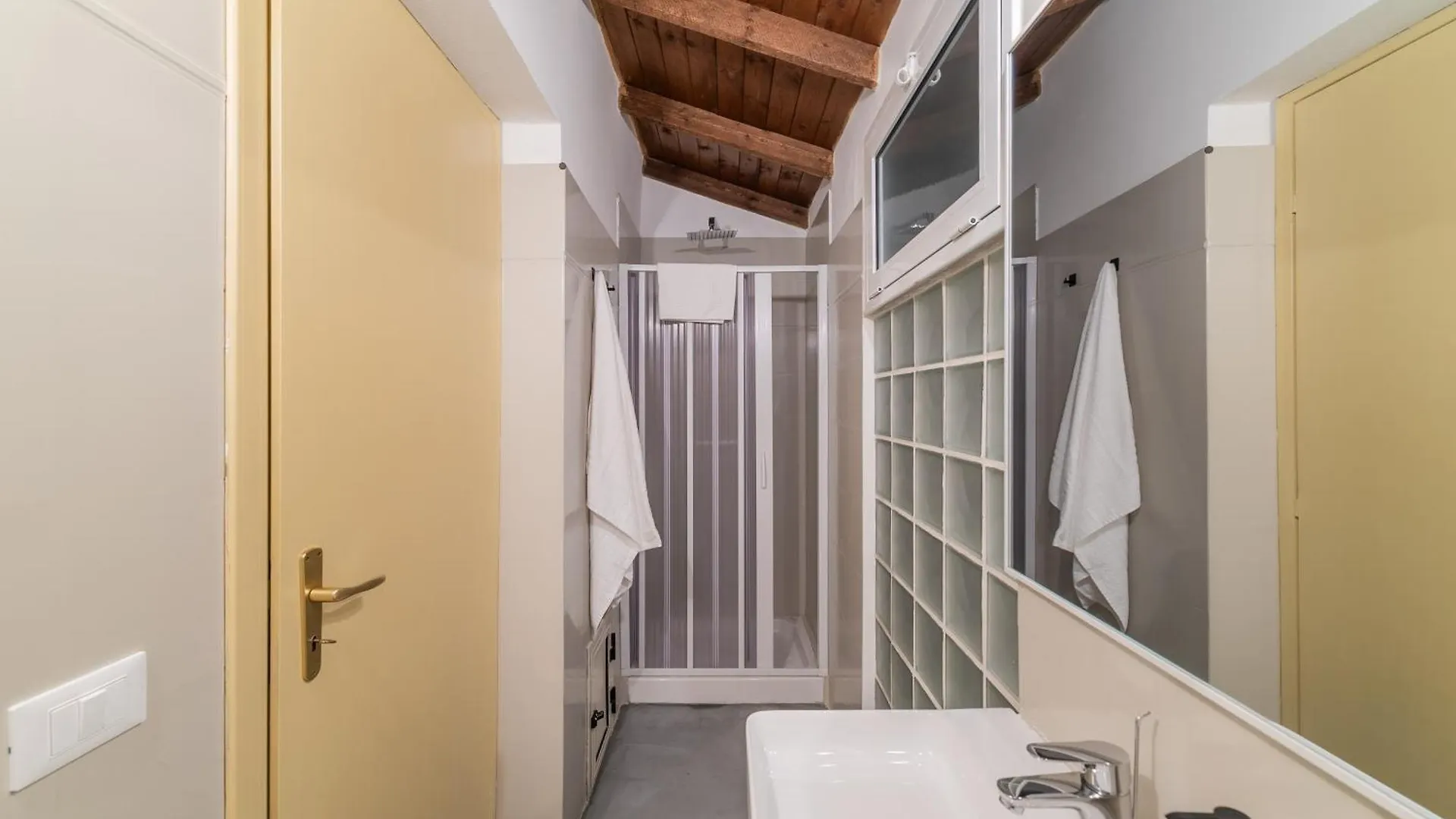 Rivoluzione9 Apartment Palermo Italy